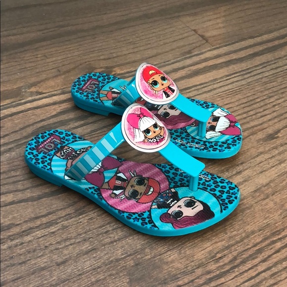 lol flip flops